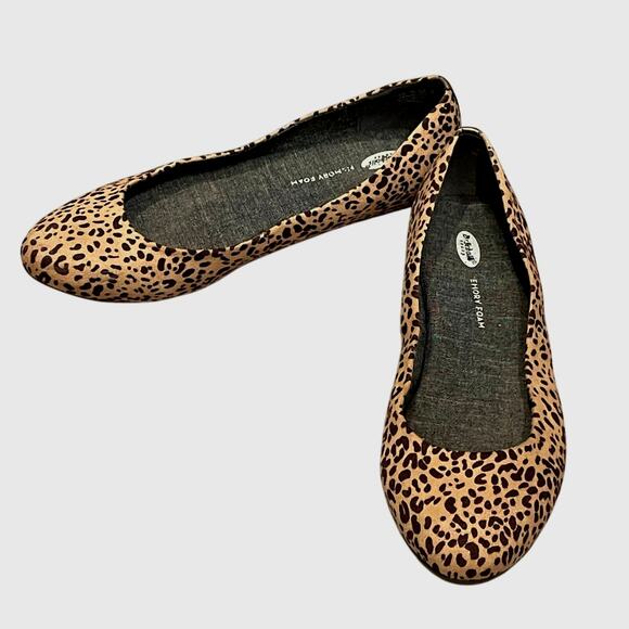 Dr. Scholls Womens Flats 9.5 Leopard Print Slip On Shoes Comfort Travel - Picture 1 of 6